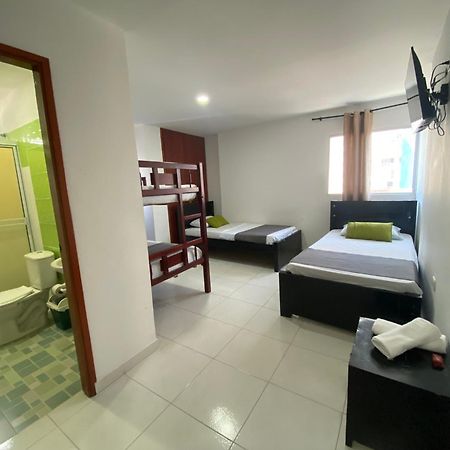 Ayenda Hotel Coral Santa Marta  Buitenkant foto